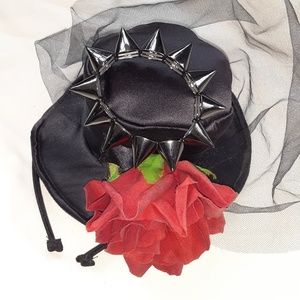 CHUNCKY SPIKE BRACELET